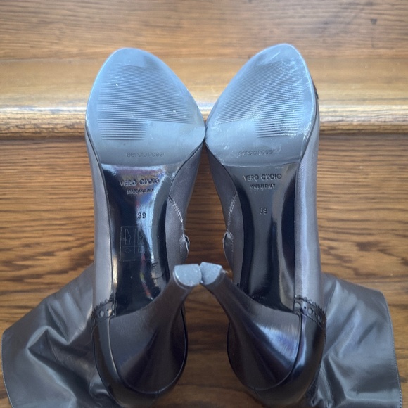 Sergio Rossi Bootie Gray and Black 9 - Picture 7 of 12